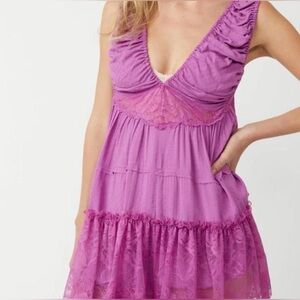 New with Tags FREE PEOPLE Intimately Spring Fling Lace Romper Radiant Orchid
